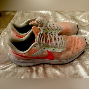 Size 13 Men’s Nike sneakers